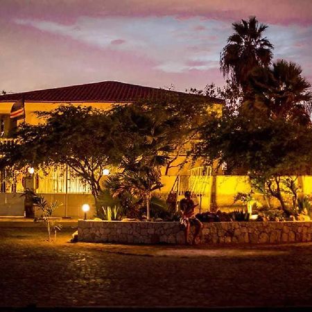 Surf House Hostel Santa Maria Luaran gambar