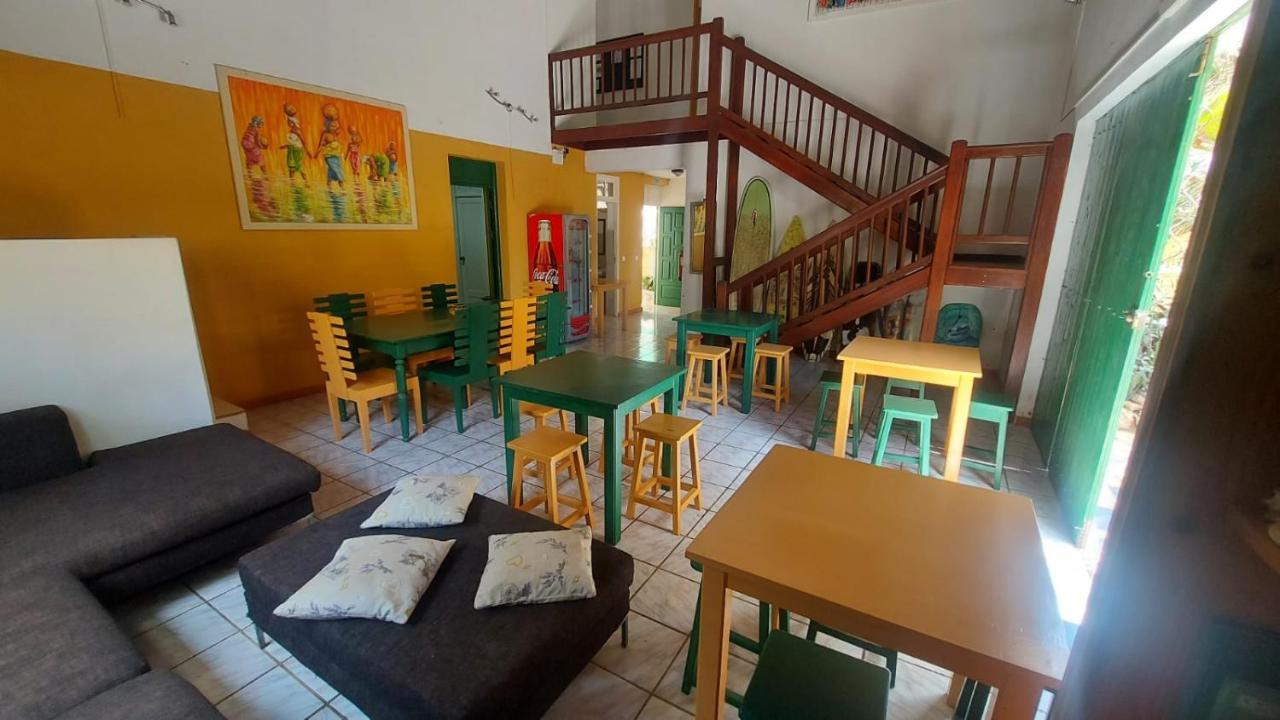 Surf House Hostel Santa Maria Luaran gambar